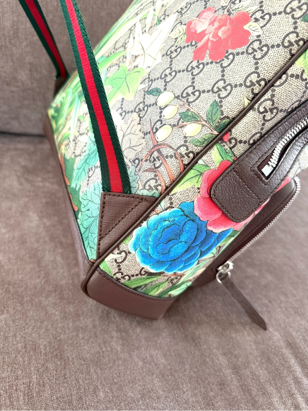 Authentic Gucci Tian GG Supreme Backpack monogram canvas red green straps - Picture 16 of 16